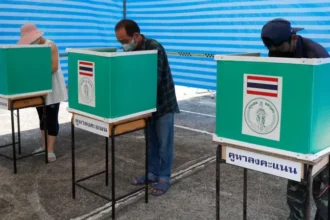 เช็กสิทธิเลือกตั้งและลงประชามติ 2569 ประชาชนไทยเข้าคูหาเลือกตั้ง