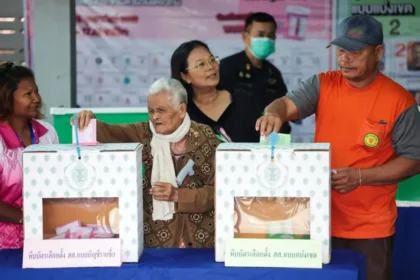 บรรยากาศประชาชนออกมาใช้สิทธิเลือกตั้ง สส. และออกเสียงประชามติ ปี 2569